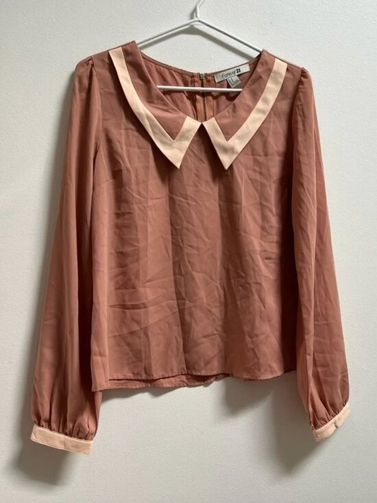 Forever 21 Tops - Forever 21 Chiffon Collared Blouse M